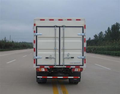 福田牌BJ5046CCY-B2型仓栅式运输车